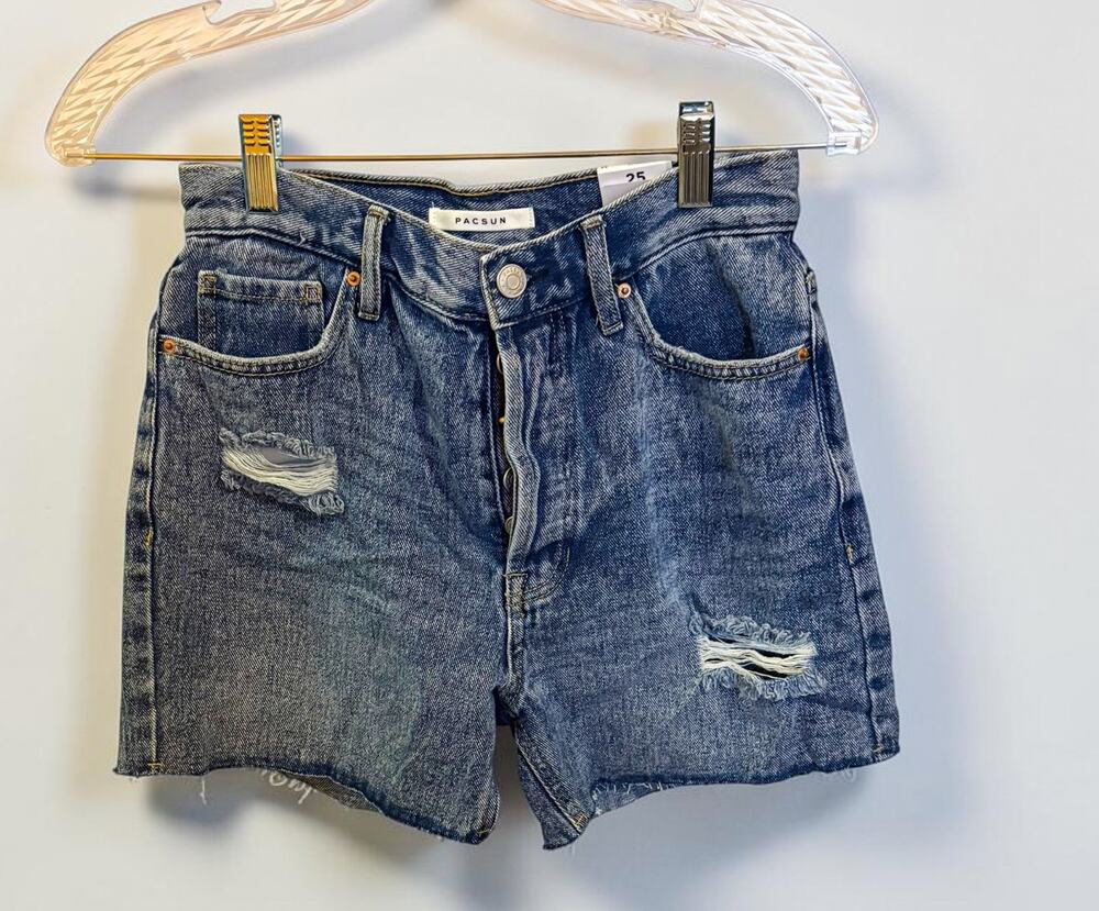 PacSun NWT Women's 90s Girlfriend boyfriend Shorts Y2K Size 25 mom jeans